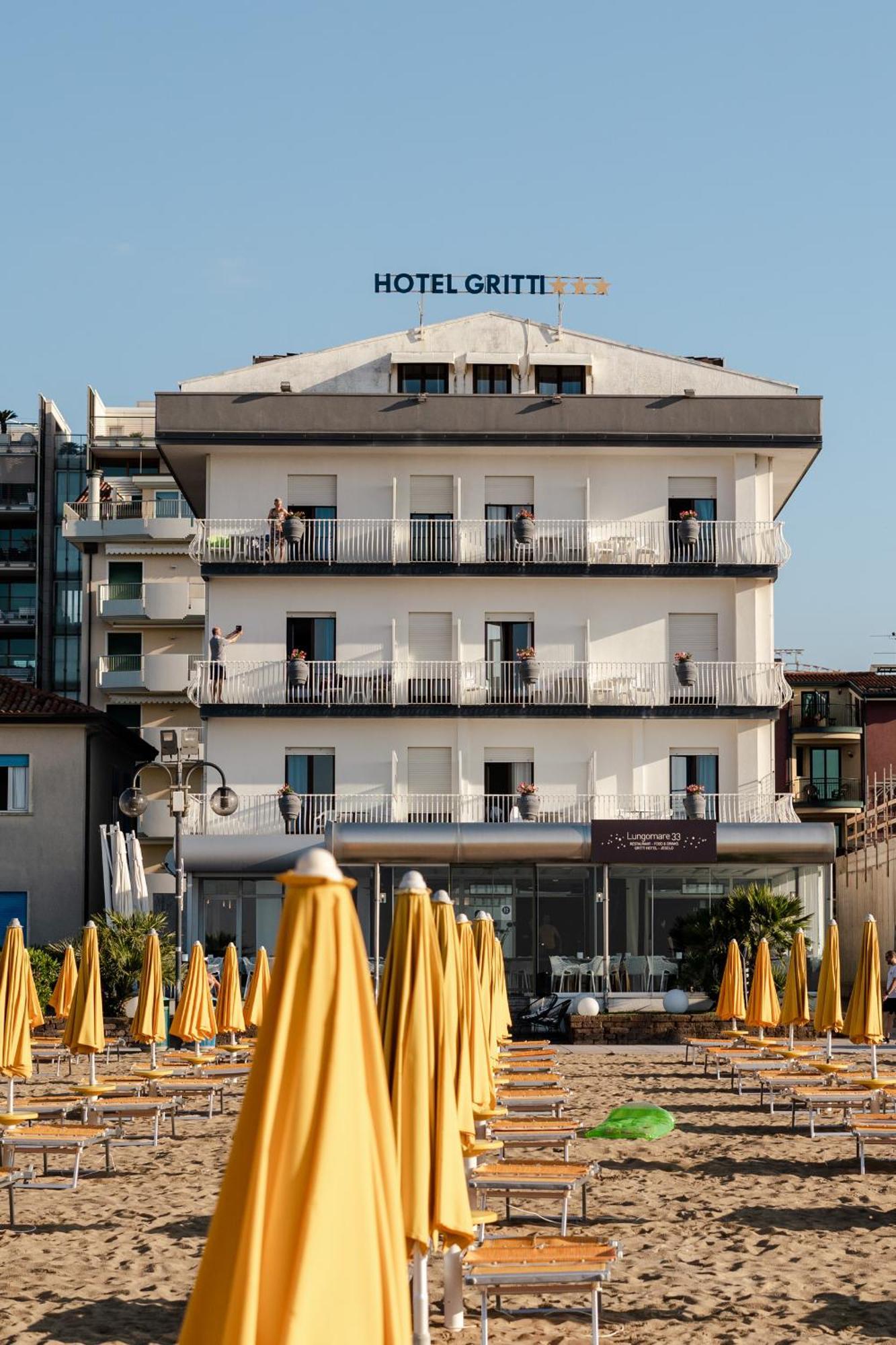 Hotel Gritti ลิโดดิเยโซโล ภายนอก รูปภาพ